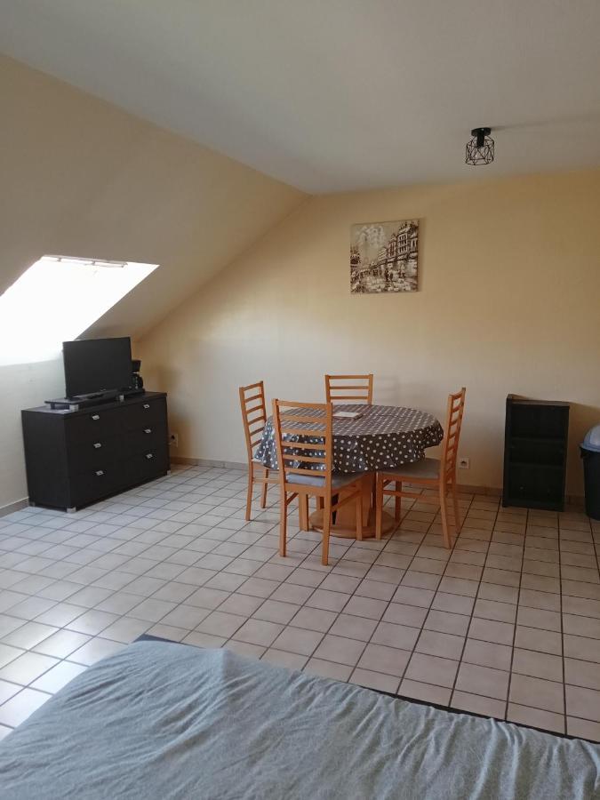 Apartmán Marguerite Massiac Exteriér fotografie